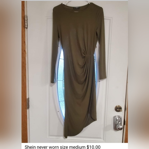 SHEIN Dresses & Skirts - Shein dress‎